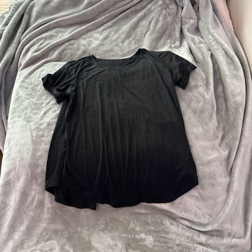 Lululemon Back in Action Short Sleeve Black T-Shirt